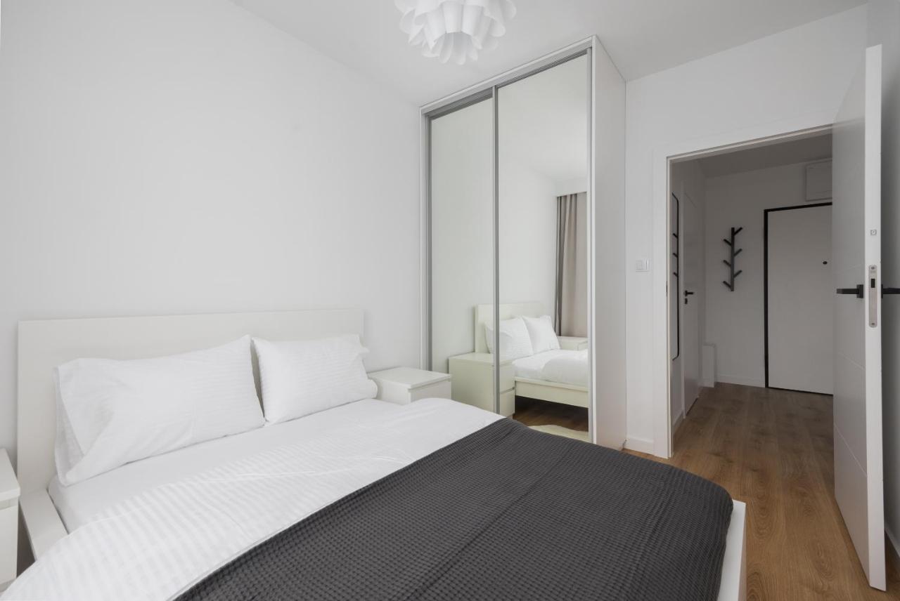 Aurora Prime Apartment วอร์ซอ ภายนอก รูปภาพ